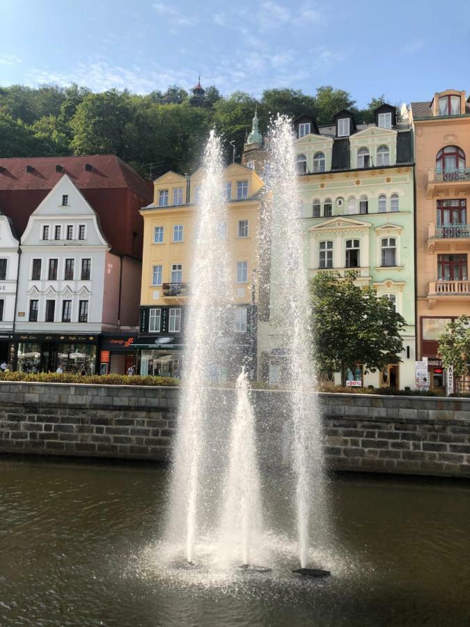 Apartamento Apartmán Orchidej u Vřídla Karlovy Vary Exterior foto